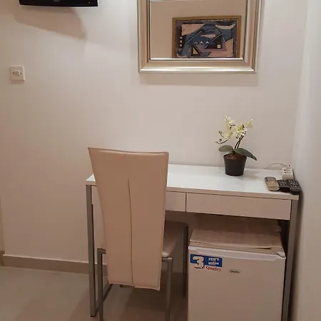 Konukevi Valentino 3*
