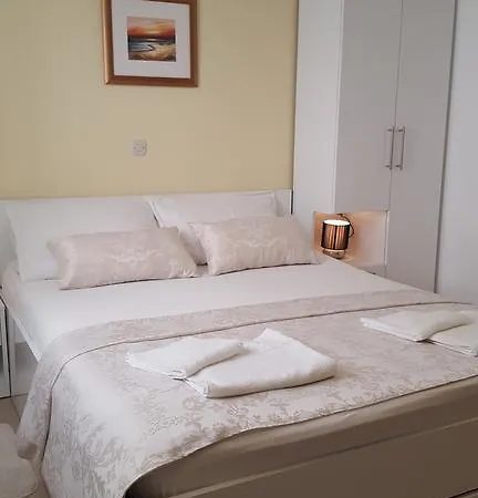 Гостьовий будинок Valentino 3*